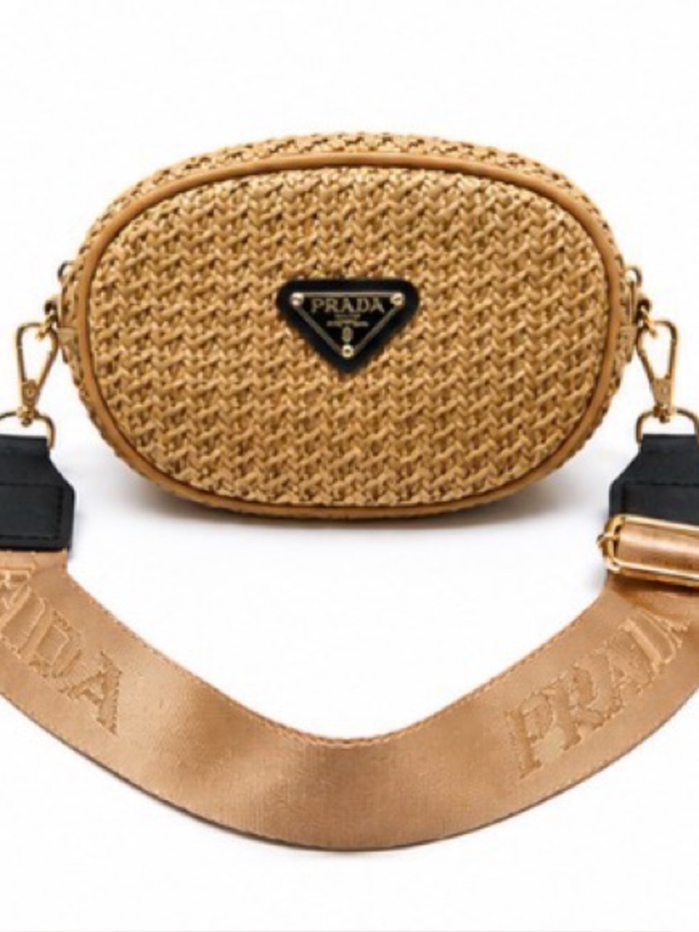 Fun Fashion Bag. Can be used as a crossbody or a belt bag.